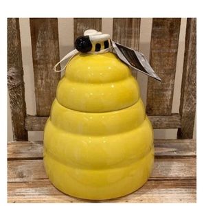 NEW Yellow Beehive Bee Canister by The Bake Shop 🐝